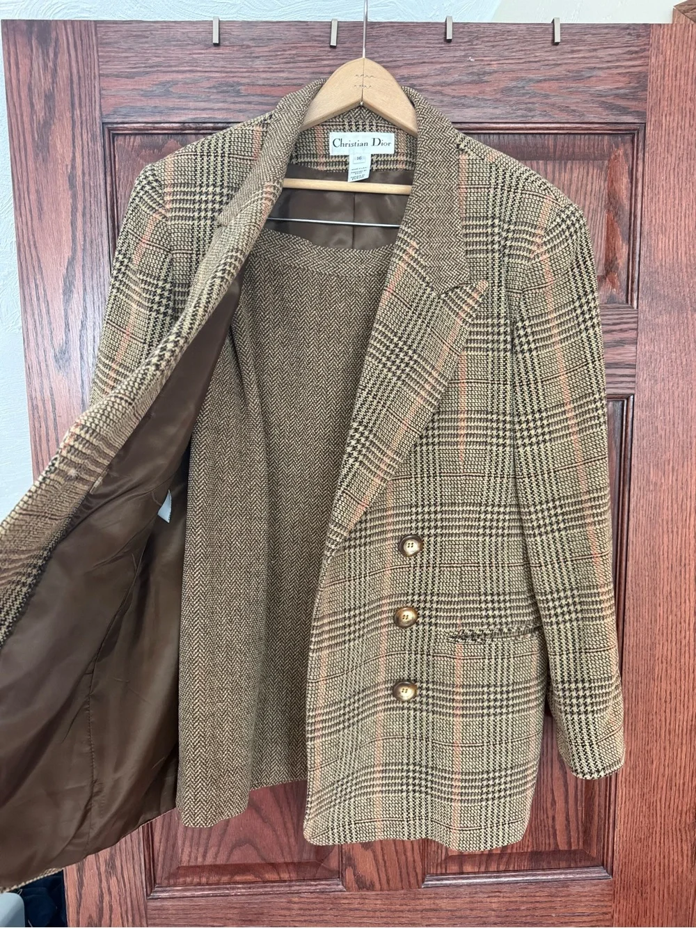 Vintage Christian Dior Houndstooth Wool Blazer with matching skirt